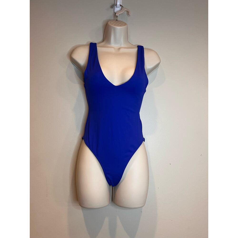 Abercrombie & Fitch Soft A & F Collection Sleeves Seamlessly Body Suit